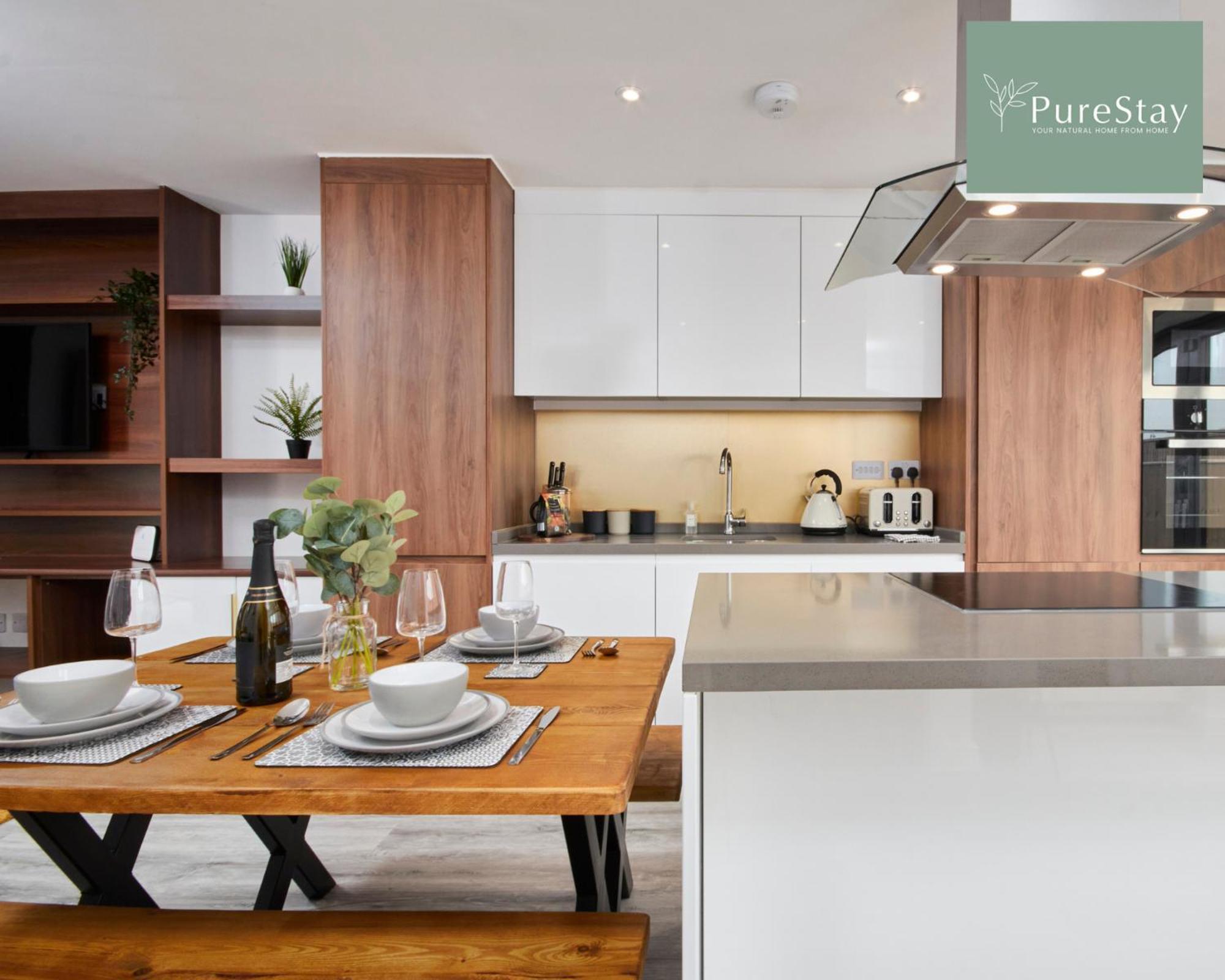 Stunning 5 Bed Manchester House With Parking By Purestay Short Lets & Serviced Accommodation Exteriör bild