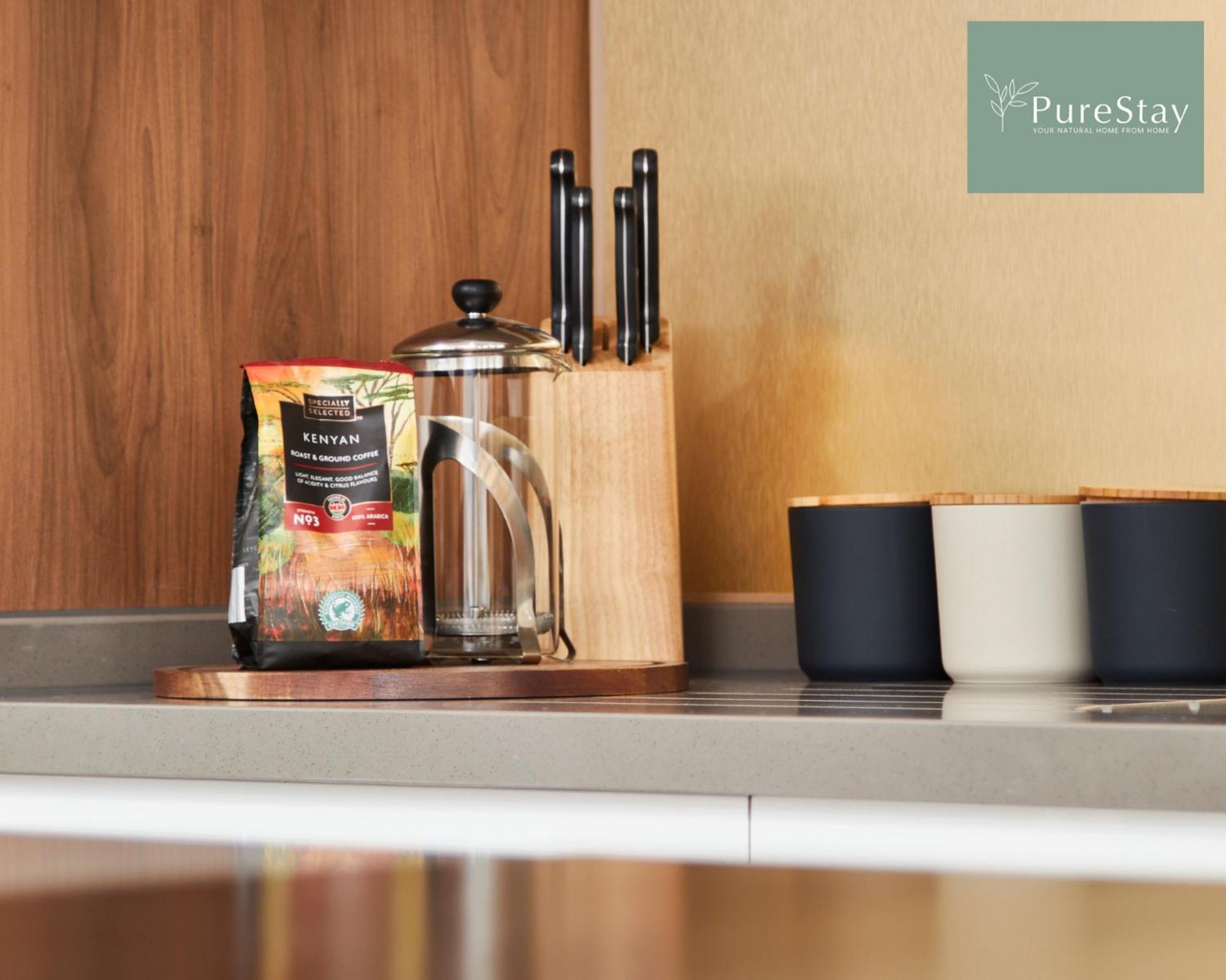 Stunning 5 Bed Manchester House With Parking By Purestay Short Lets & Serviced Accommodation Exteriör bild