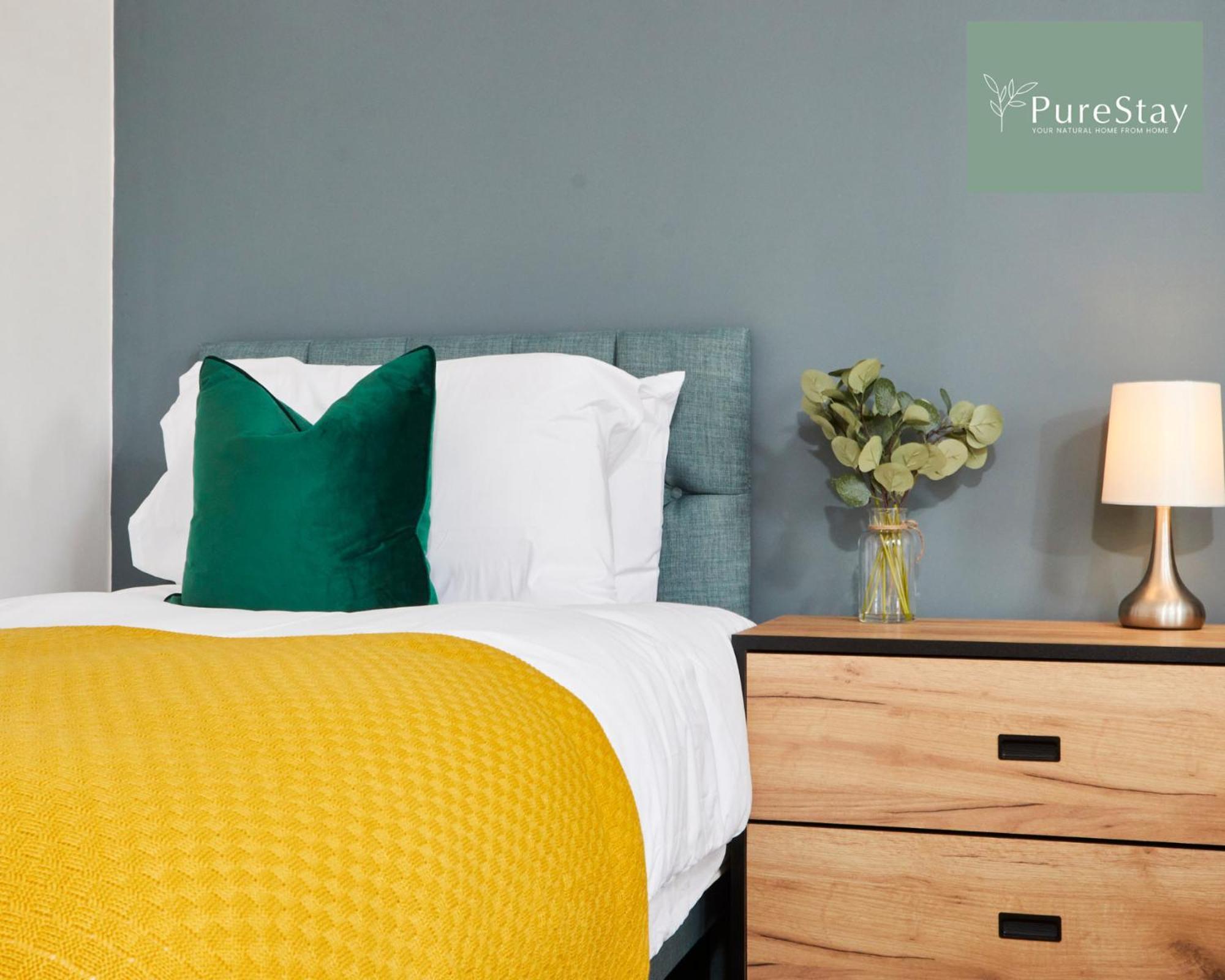 Stunning 5 Bed Manchester House With Parking By Purestay Short Lets & Serviced Accommodation Exteriör bild