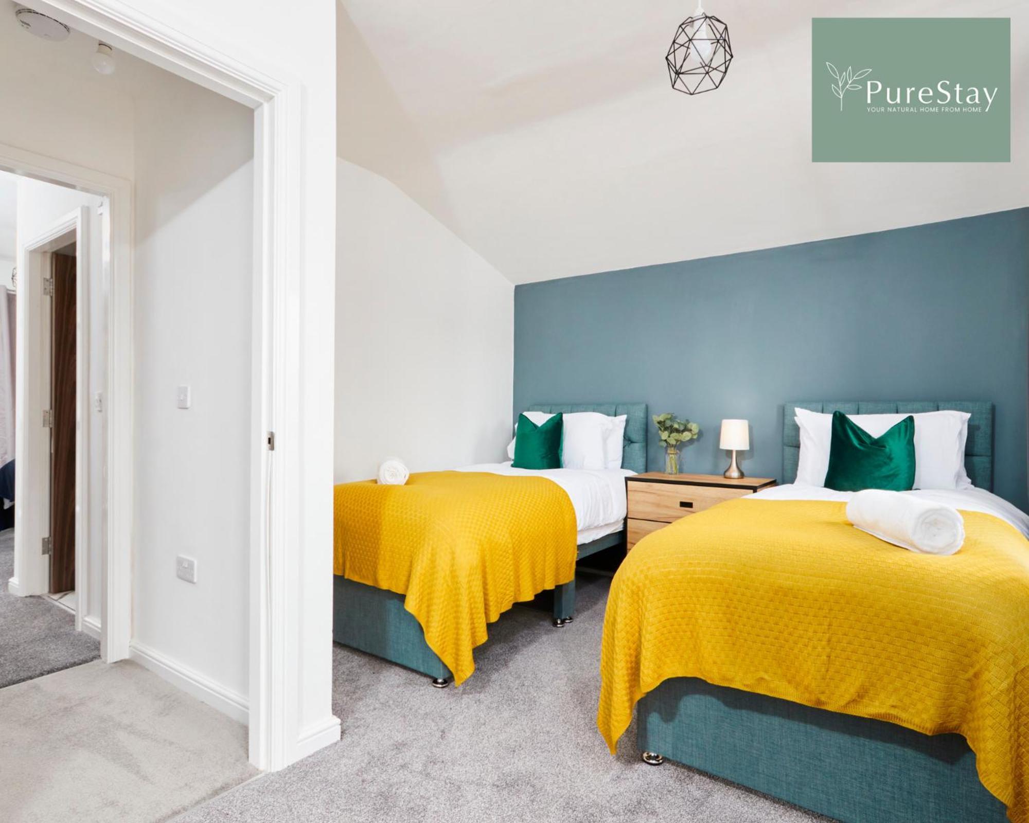 Stunning 5 Bed Manchester House With Parking By Purestay Short Lets & Serviced Accommodation Exteriör bild