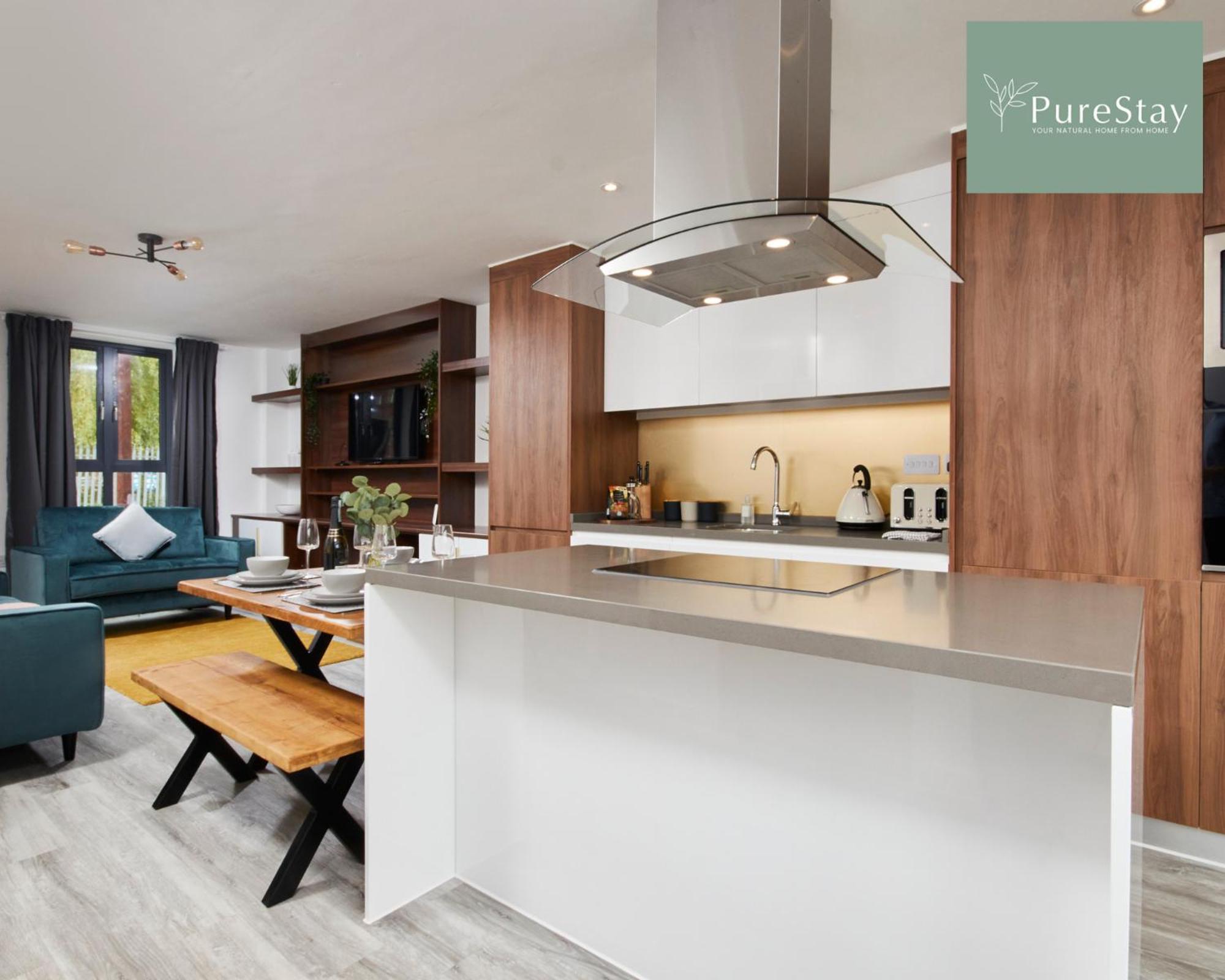 Stunning 5 Bed Manchester House With Parking By Purestay Short Lets & Serviced Accommodation Exteriör bild