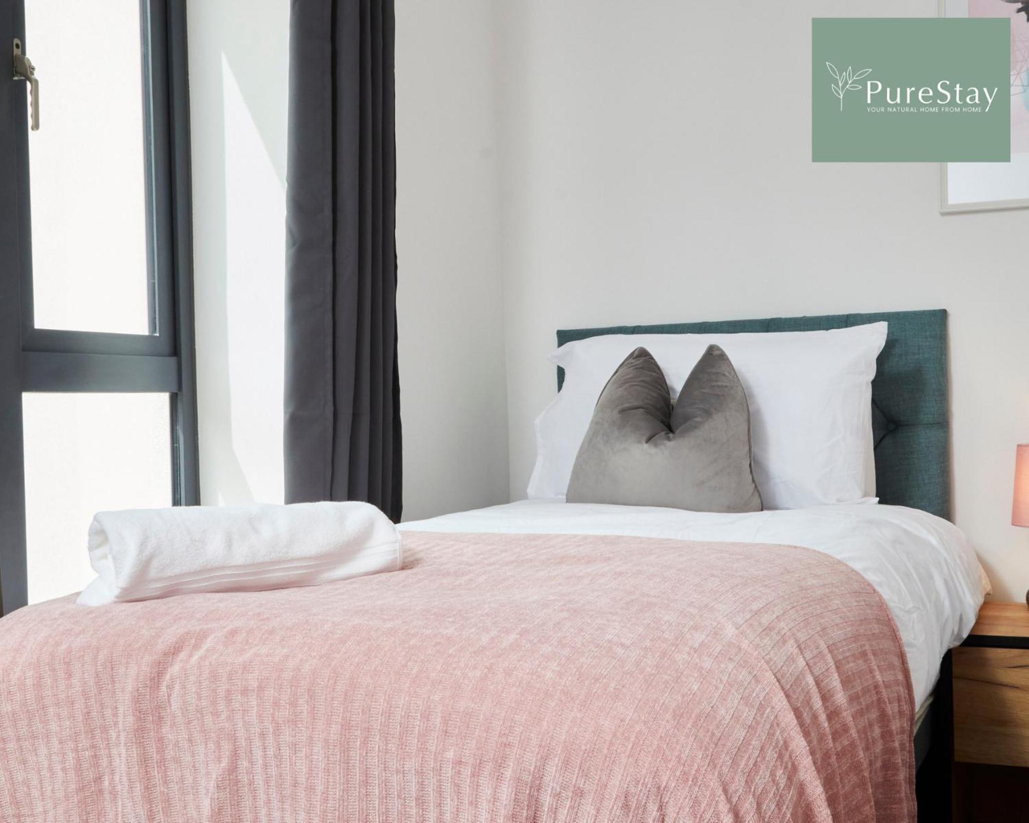 Stunning 5 Bed Manchester House With Parking By Purestay Short Lets & Serviced Accommodation Exteriör bild