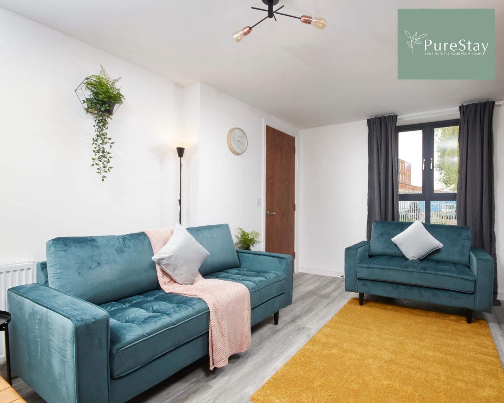 Stunning 5 Bed Manchester House With Parking By Purestay Short Lets & Serviced Accommodation Exteriör bild