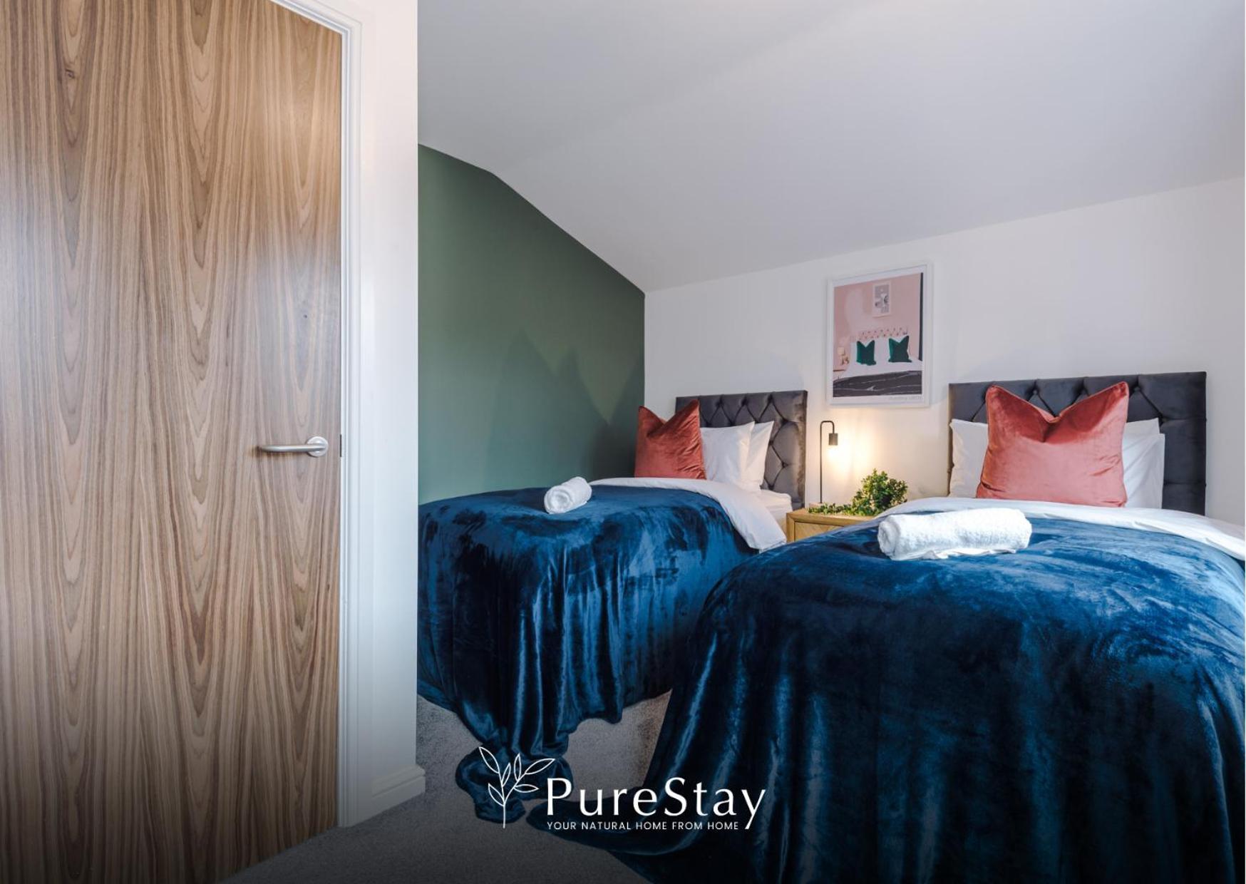 Stunning 5 Bed Manchester House With Parking By Purestay Short Lets & Serviced Accommodation Exteriör bild
