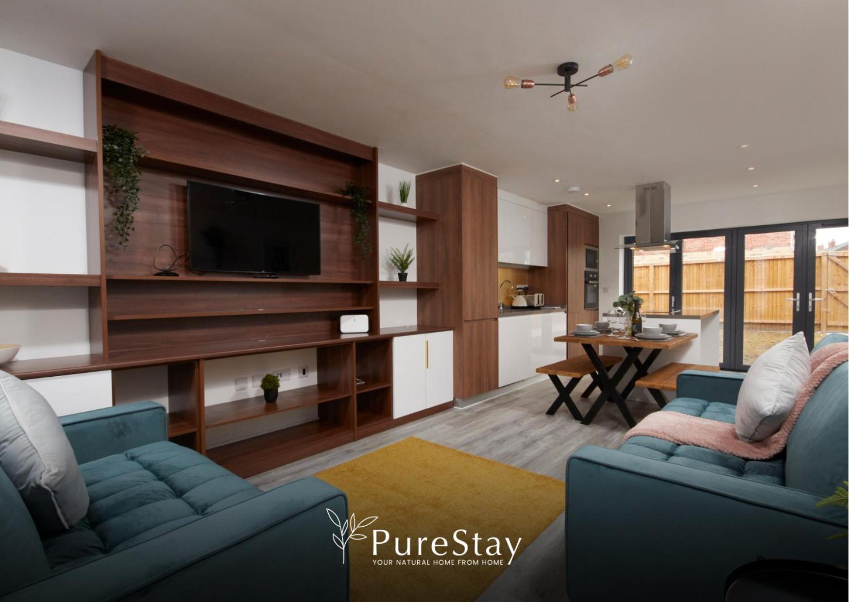Stunning 5 Bed Manchester House With Parking By Purestay Short Lets & Serviced Accommodation Exteriör bild