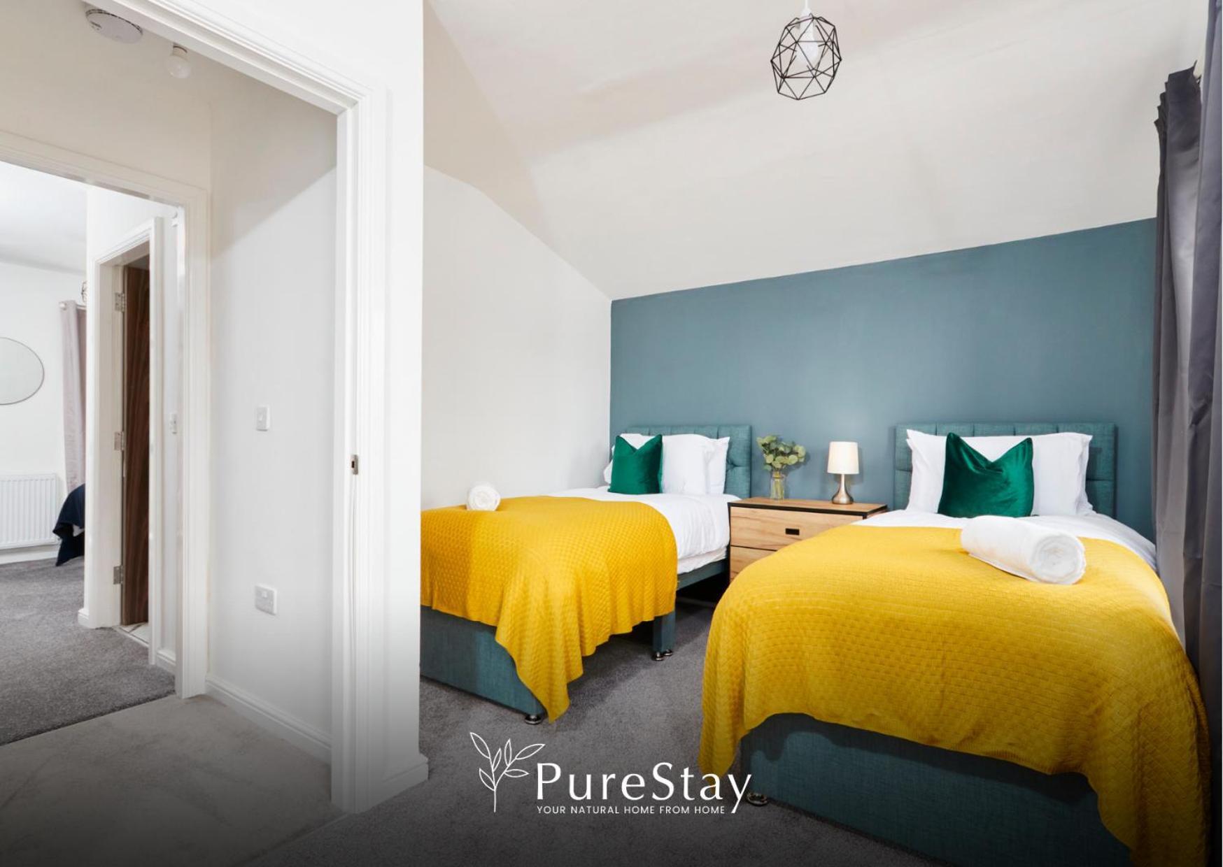 Stunning 5 Bed Manchester House With Parking By Purestay Short Lets & Serviced Accommodation Exteriör bild