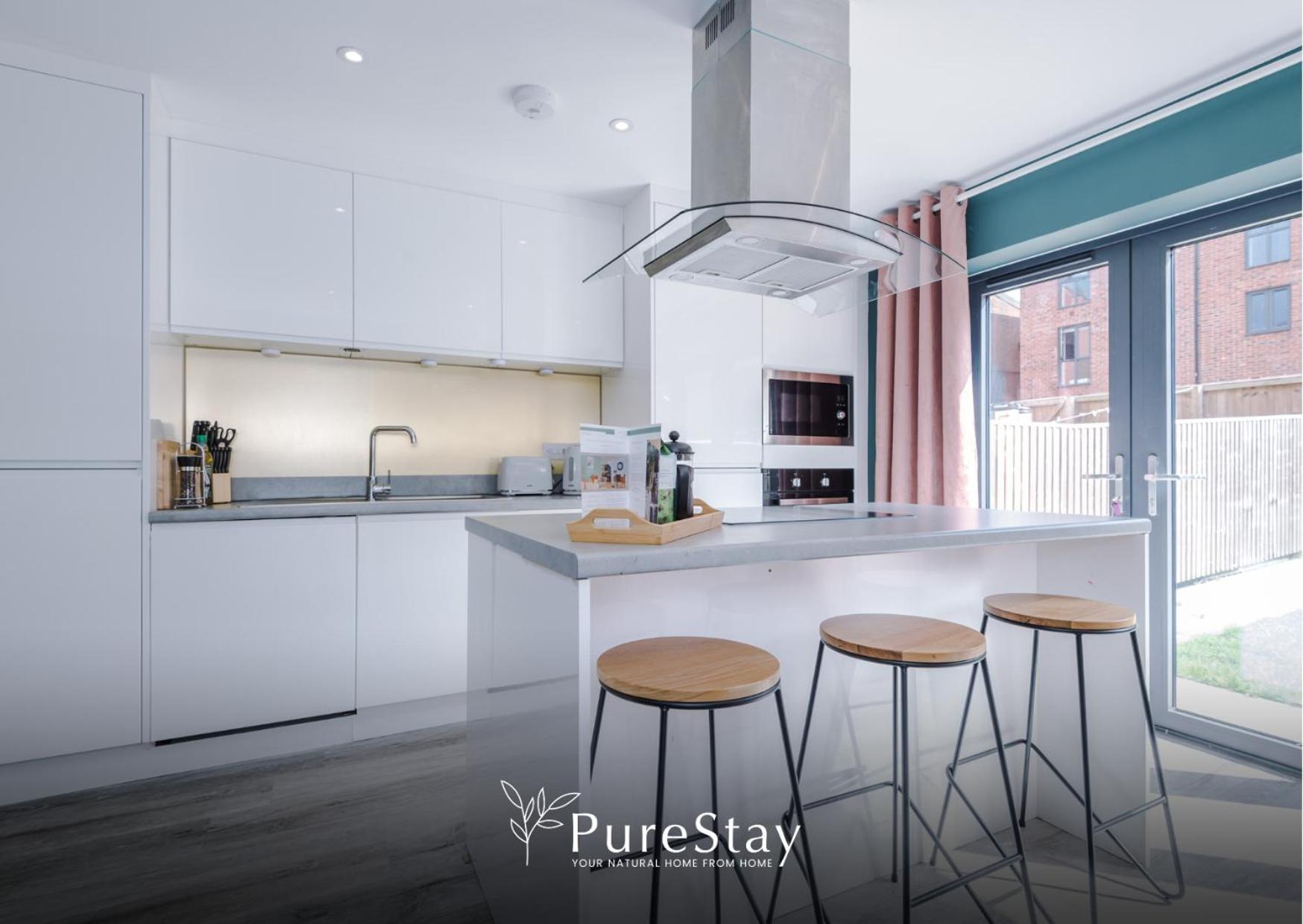 Stunning 5 Bed Manchester House With Parking By Purestay Short Lets & Serviced Accommodation Exteriör bild